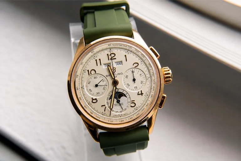 Breitling Premier B25 Datora — Yellow Gold